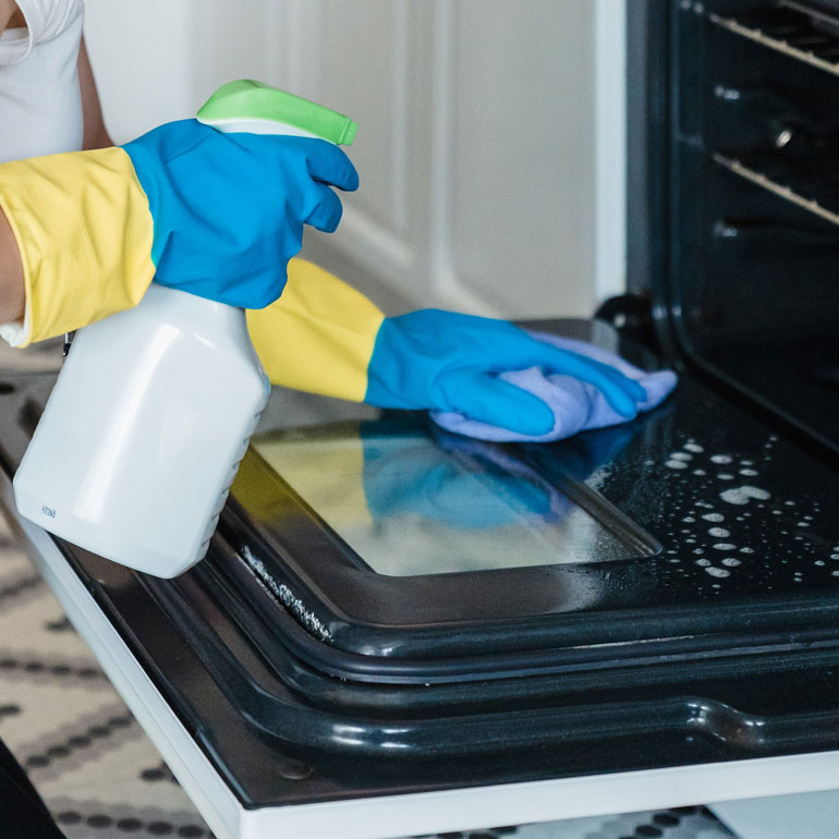 Can You Use Oven Cleaner on Kitchen Countertops? - Richmond Advantage