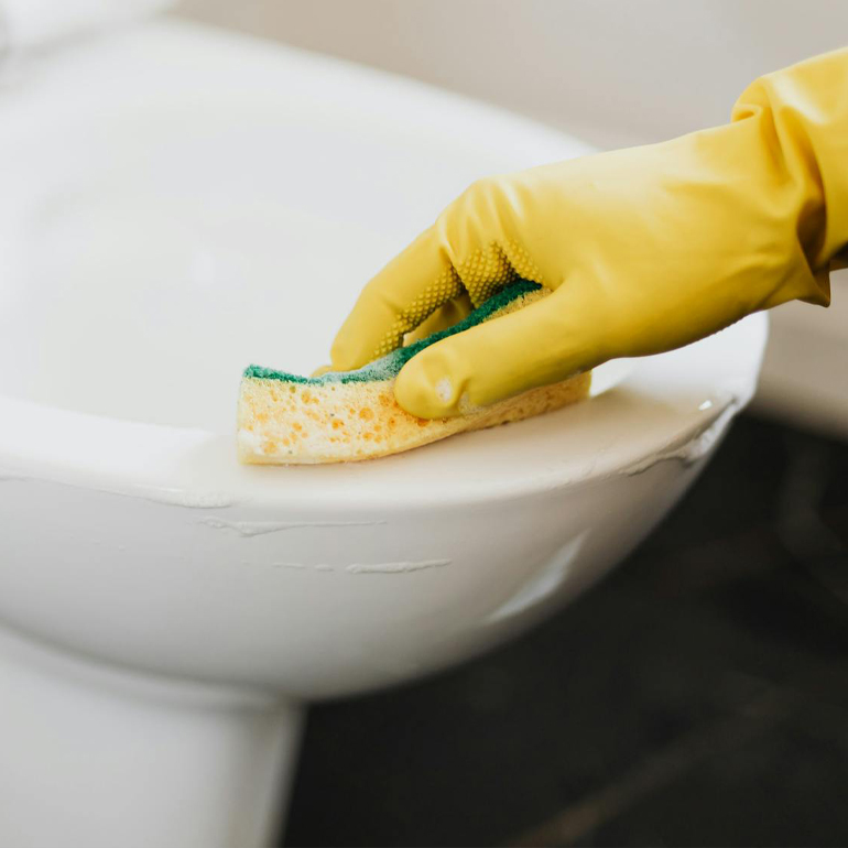 How High-Quality Janitorial Supplies Improve Workplace Efficiency and Safety